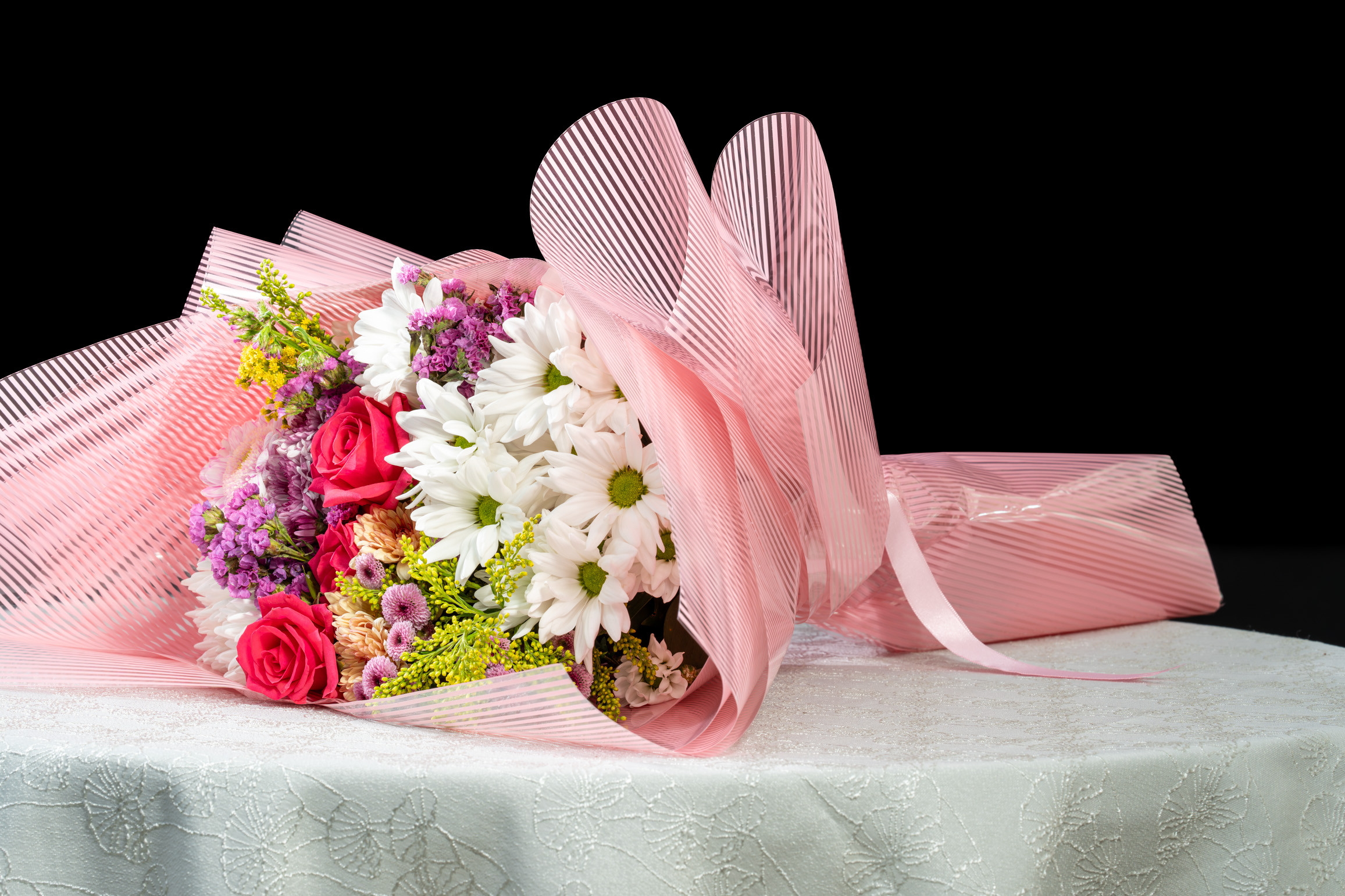 Karışık Buket Pembe Çizgili Ambalaj