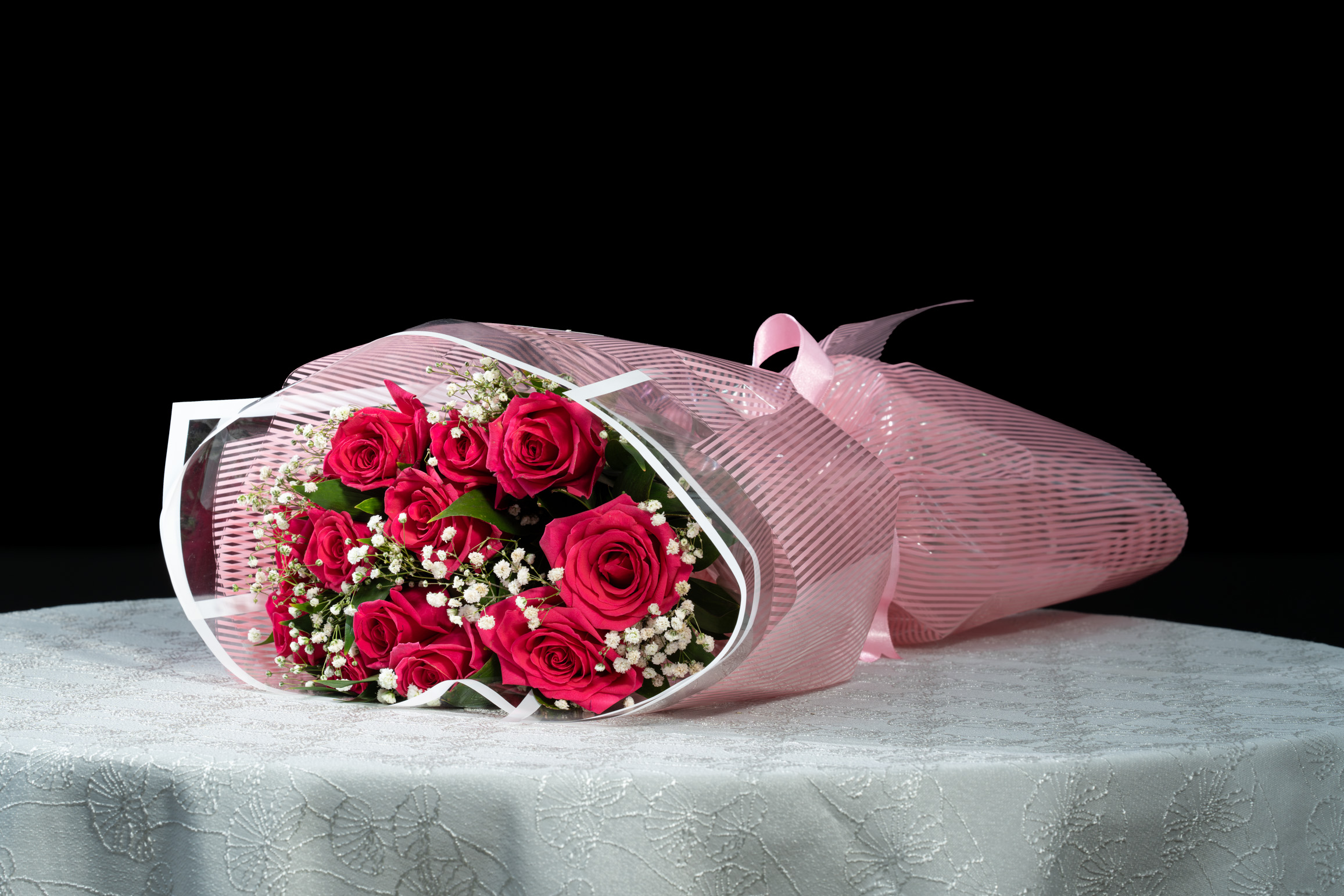 Kırmızı Gül Buketi Pembe Ambalaj